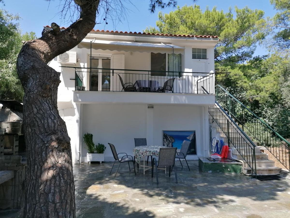 Villa B.K.Group3 Artemida  Exterior foto